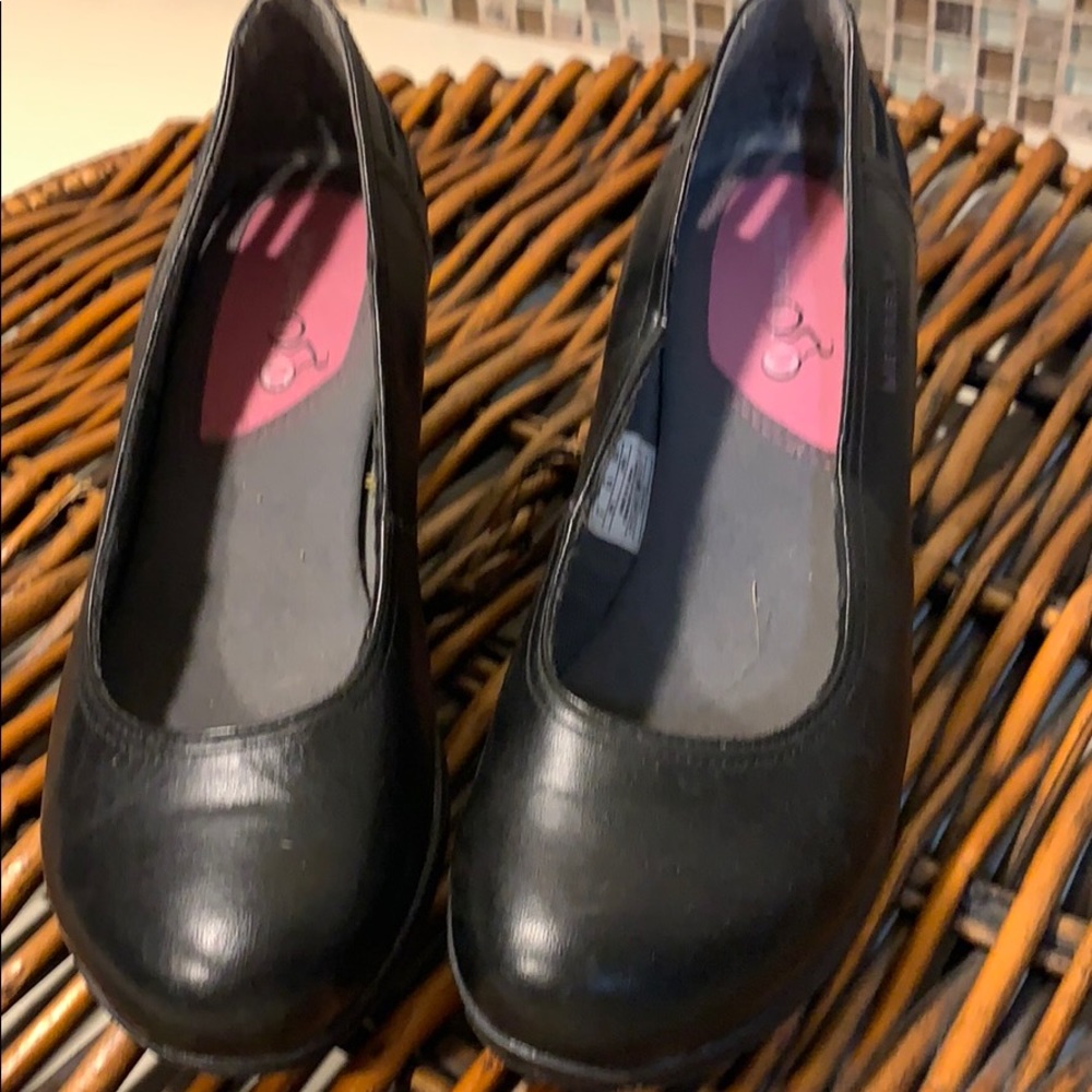 Merrell heels new condition